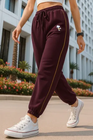 Women's Maroon Peanuts Pie Graphic Printed Oversized Joggers